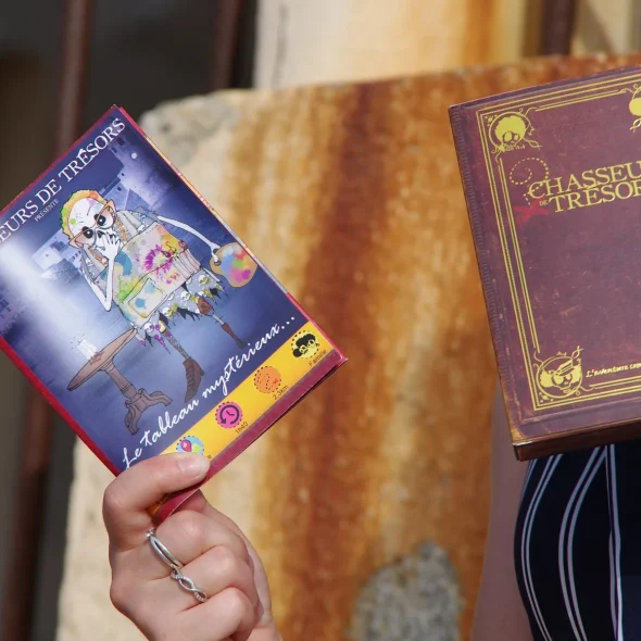 les-top-activites-a-faire-en-famille--box-chasseur-de-tresors-collioure